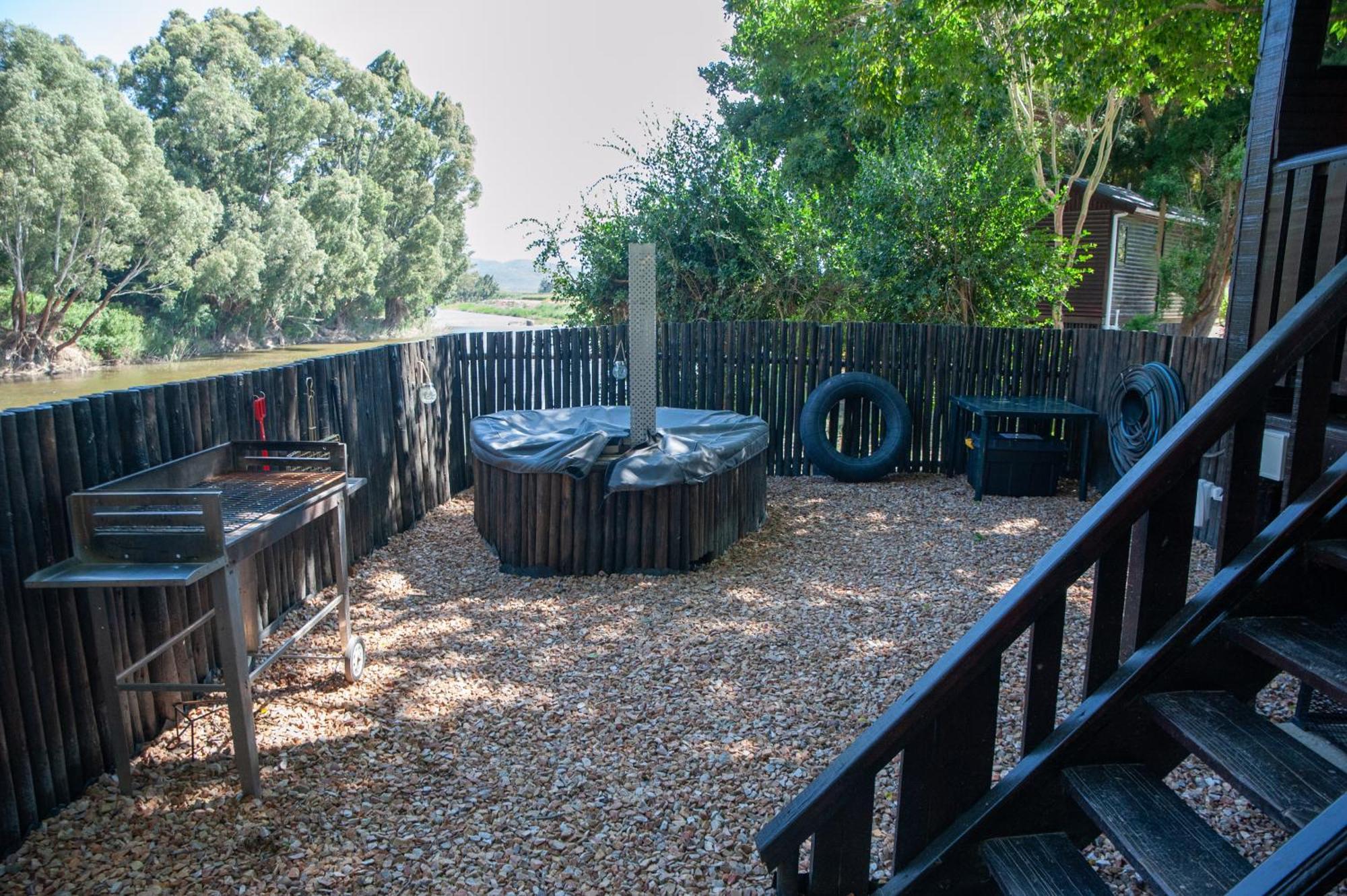 Olifantskrans River Cabins Bonnievale Bagian luar foto