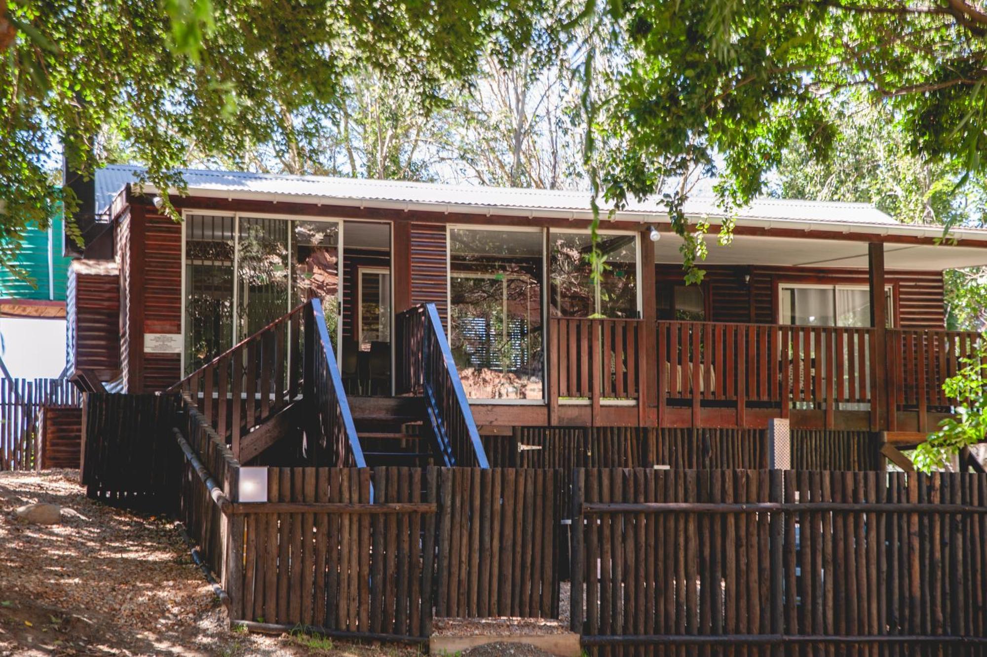 Olifantskrans River Cabins Bonnievale Bagian luar foto