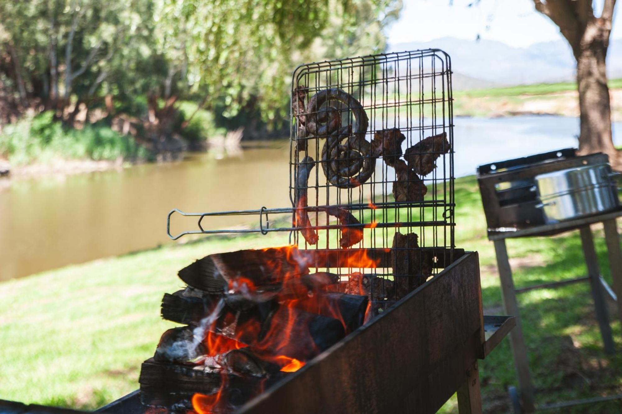 Olifantskrans River Cabins Bonnievale Bagian luar foto